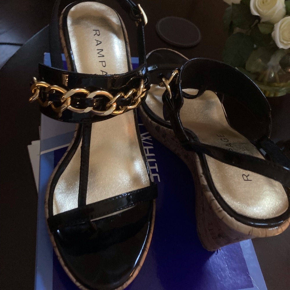 White Mountain Black patent wedge with gold chain detail.
